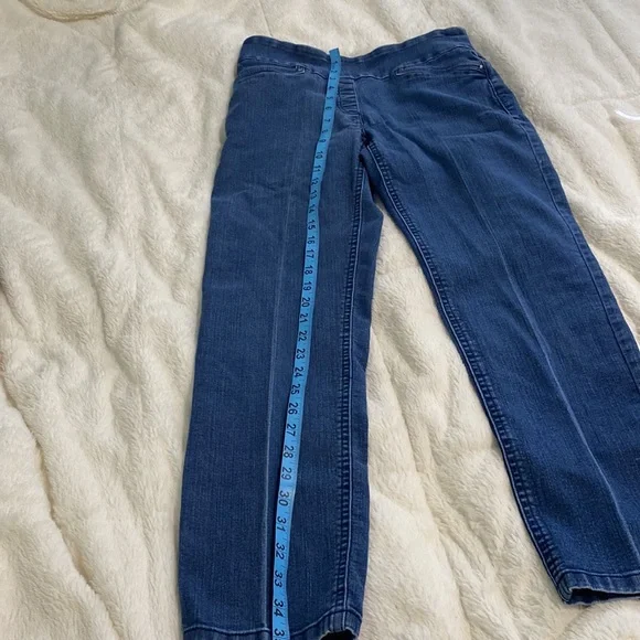 Westbound Pull on jeans size 4P with elastic wide waist band - Picture 4 of 9